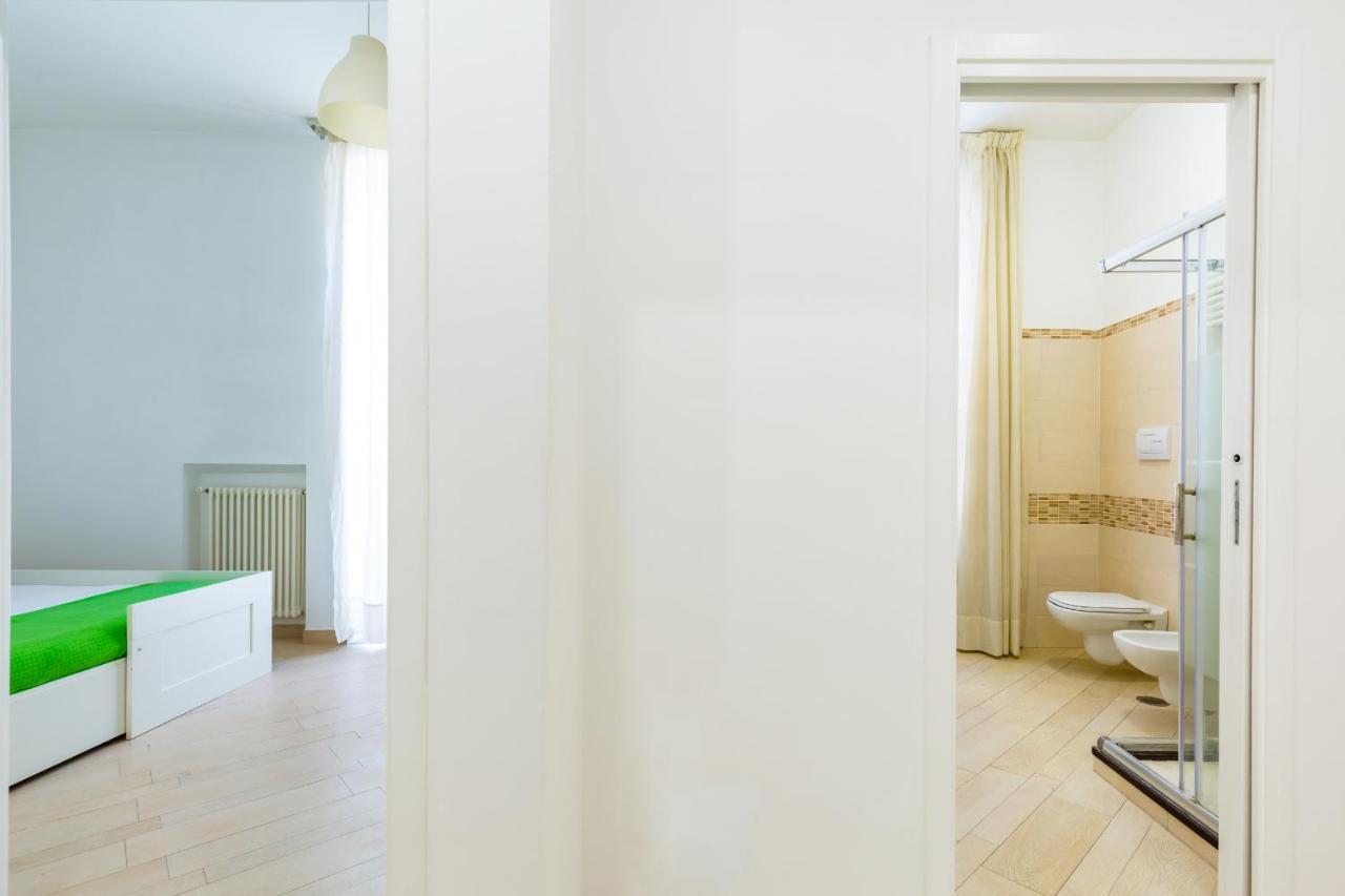 Apartment With Balcony In Palazzo Diaz By Wonderful Italy 那不勒斯 外观 照片